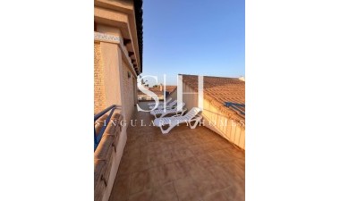 Odsprzedaż - Dom - Orihuela Costa - Campoamor