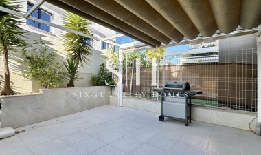 Herverkoop - Villa - Orihuela Costa - Costa Blanca