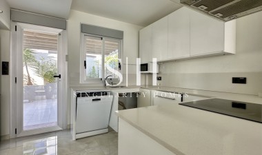 Herverkoop - Villa - Orihuela Costa - Costa Blanca