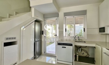 Herverkoop - Villa - Orihuela Costa - Costa Blanca