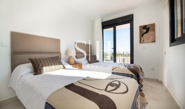 Новое здание - Casa - Cox - San Fernando