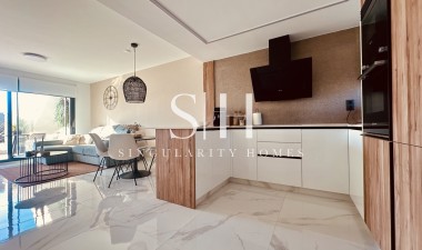 Resale - Apartment / flat - Guardamar del Segura - EL RASO