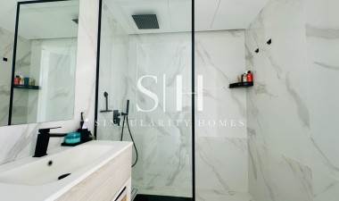 Resale - Apartment / flat - Guardamar del Segura - EL RASO