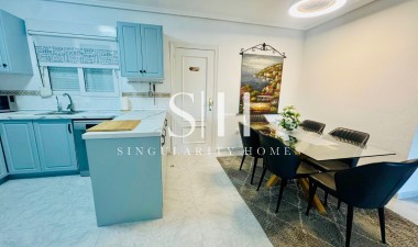 Resale - Apartment / flat - Orihuela Costa - Playa Flamenca