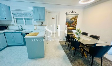 Resale - Apartment / flat - Orihuela Costa - Playa Flamenca