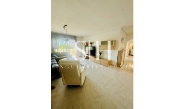 Resale - Apartment / flat - Orihuela Costa - Playa Flamenca