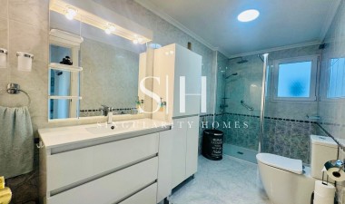 Resale - Apartment / flat - Orihuela Costa - Playa Flamenca