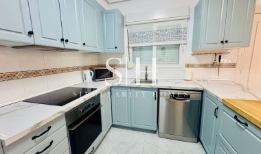 Resale - Apartment / flat - Orihuela Costa - Playa Flamenca