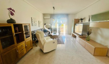 Resale - Apartment / flat - Orihuela Costa - Playa Flamenca