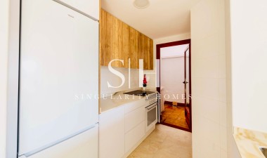 Resale - Apartment / flat - Avileses