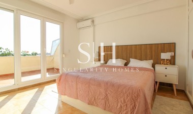 Återförsäljning - Lägenhet / lägenhet - Torrevieja - Punta prima