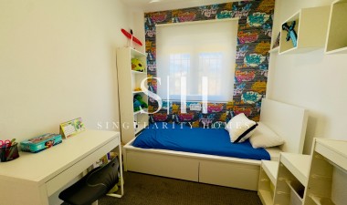 Odsprzedaż - Dom - Guardamar del Segura - EL RASO