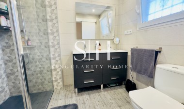 Odsprzedaż - Dom - Guardamar del Segura - EL RASO