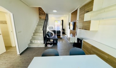 Odsprzedaż - Dom - Guardamar del Segura - EL RASO