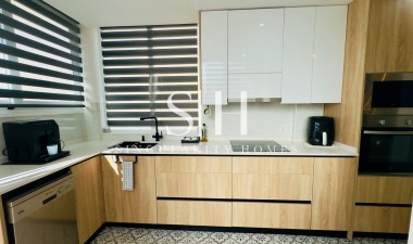 Odsprzedaż - Dom - Guardamar del Segura - EL RASO