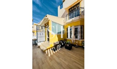 Odsprzedaż - Dom - Guardamar del Segura - EL RASO