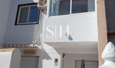 Herverkoop - Huis - Torrevieja - Los balcones