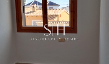 Herverkoop - Huis - Torrevieja - Los balcones