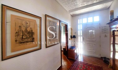 Återförsäljning - Villa - La marina - Costa Blanca