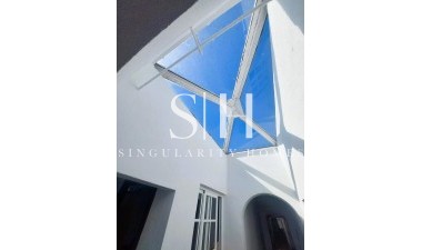 Återförsäljning - Villa - La marina - Costa Blanca