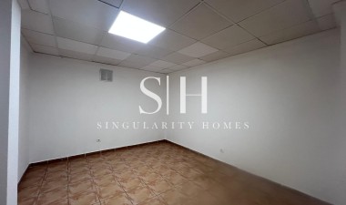 Wiederverkauf - Villa - Orihuela Costa - Villamartín-las Filipinas