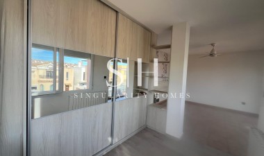 Wiederverkauf - Villa - Orihuela Costa - Villamartín-las Filipinas