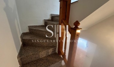 Wiederverkauf - Villa - Orihuela Costa - Villamartín-las Filipinas