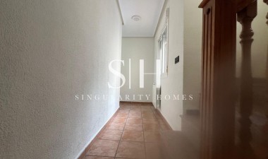 Wiederverkauf - Villa - Orihuela Costa - Villamartín-las Filipinas