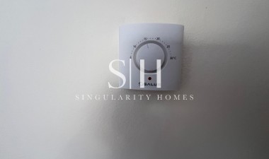 Wiederverkauf - Villa - Orihuela Costa - Villamartín-las Filipinas