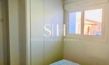 Resale - Apartment / flat - Pilar de la Horadada - pueblo