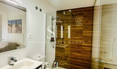 Resale - Apartment / flat - Pilar de la Horadada - pueblo