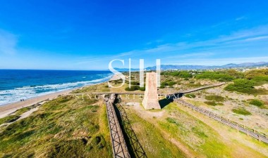 Новое здание - Квартира / квартира - Marbella - Cabopino Golf