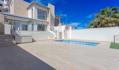 Odsprzedaż - Villa - Orihuela Costa - Costa Blanca