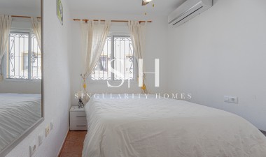 Resale - Villa - Orihuela Costa - Costa Blanca