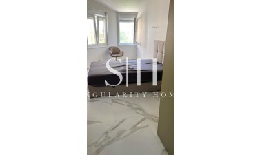 Resale - Villa - Orihuela Costa - Playa Flamenca