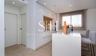 Новое здание - Villa - Sucina