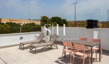 Новое здание - Villa - Sucina