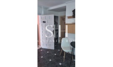 Herverkoop - Appartement / flat - Torrevieja - La Mata Pueblo