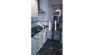 Herverkoop - Appartement / flat - Torrevieja - La Mata Pueblo