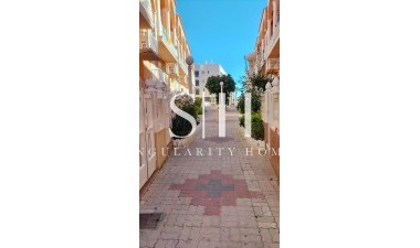 Herverkoop - Appartement / flat - Torrevieja - La Mata Pueblo