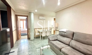 Перепродажа - Квартира / квартира - Torrevieja - Torrevieja*