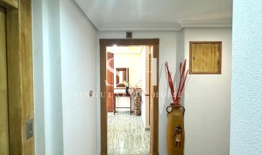 Перепродажа - Квартира / квартира - Torrevieja - Torrevieja*