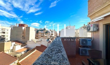 Herverkoop - Appartement / flat - Torrevieja - Torrevieja*