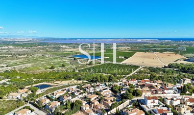 Återförsäljning - Plot - San Miguel de Salinas