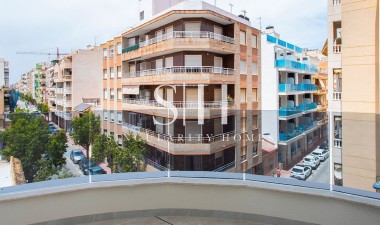 Перепродажа - Квартира / квартира - Torrevieja - Playa del Cura