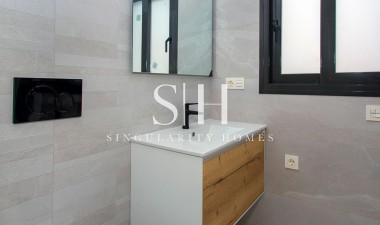 Перепродажа - Квартира / квартира - Torrevieja - Playa del Cura