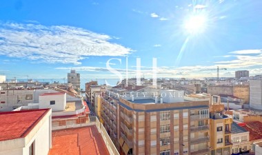 Перепродажа - Квартира / квартира - Torrevieja - Playa del Cura