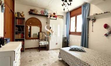 Wiederverkauf - Detached Villa - Orihuela Costa - La Zenia