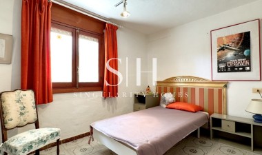 Wiederverkauf - Detached Villa - Orihuela Costa - La Zenia