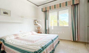 Wiederverkauf - Detached Villa - Orihuela Costa - La Zenia